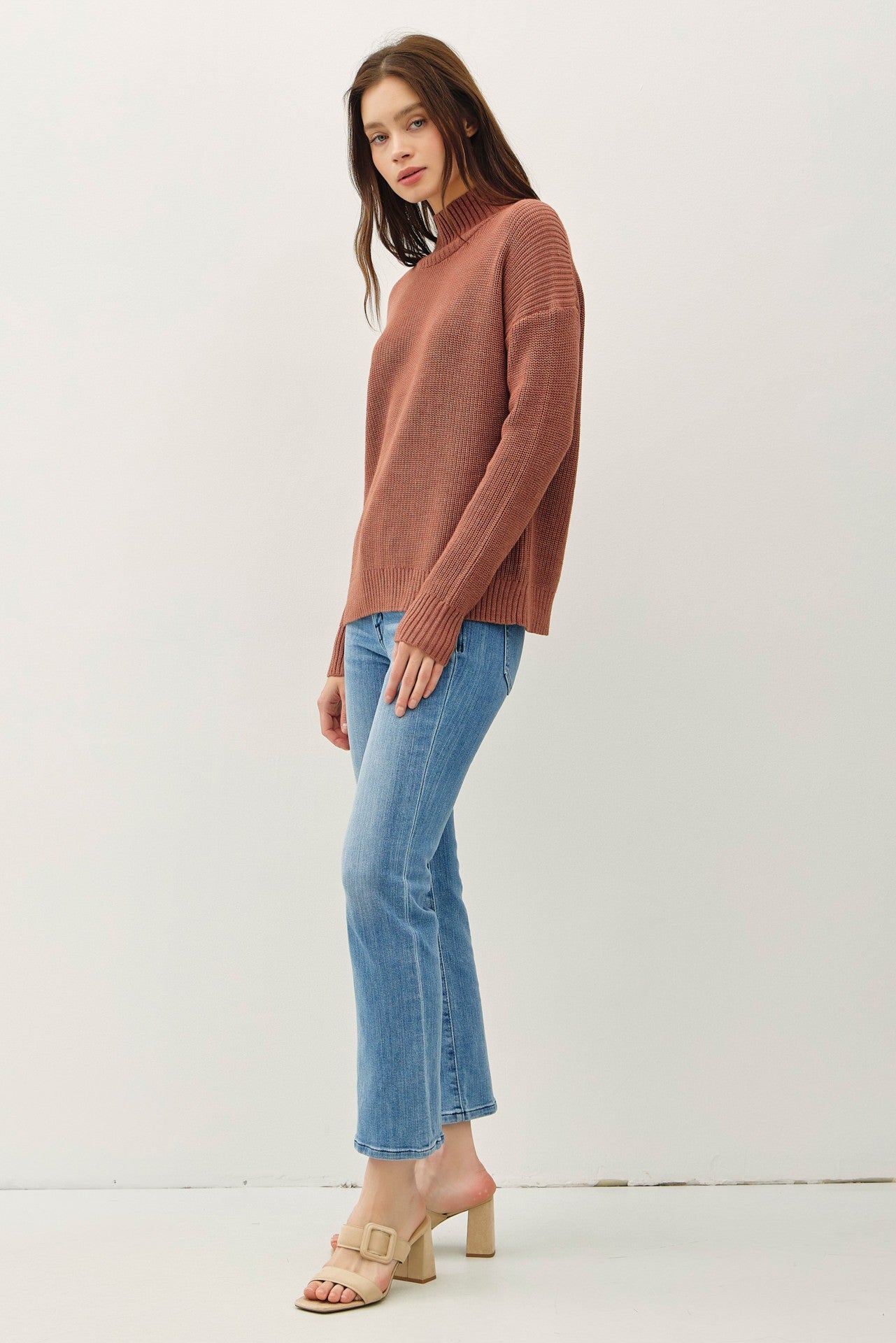 SHILOH TURTLENECK SWEATER