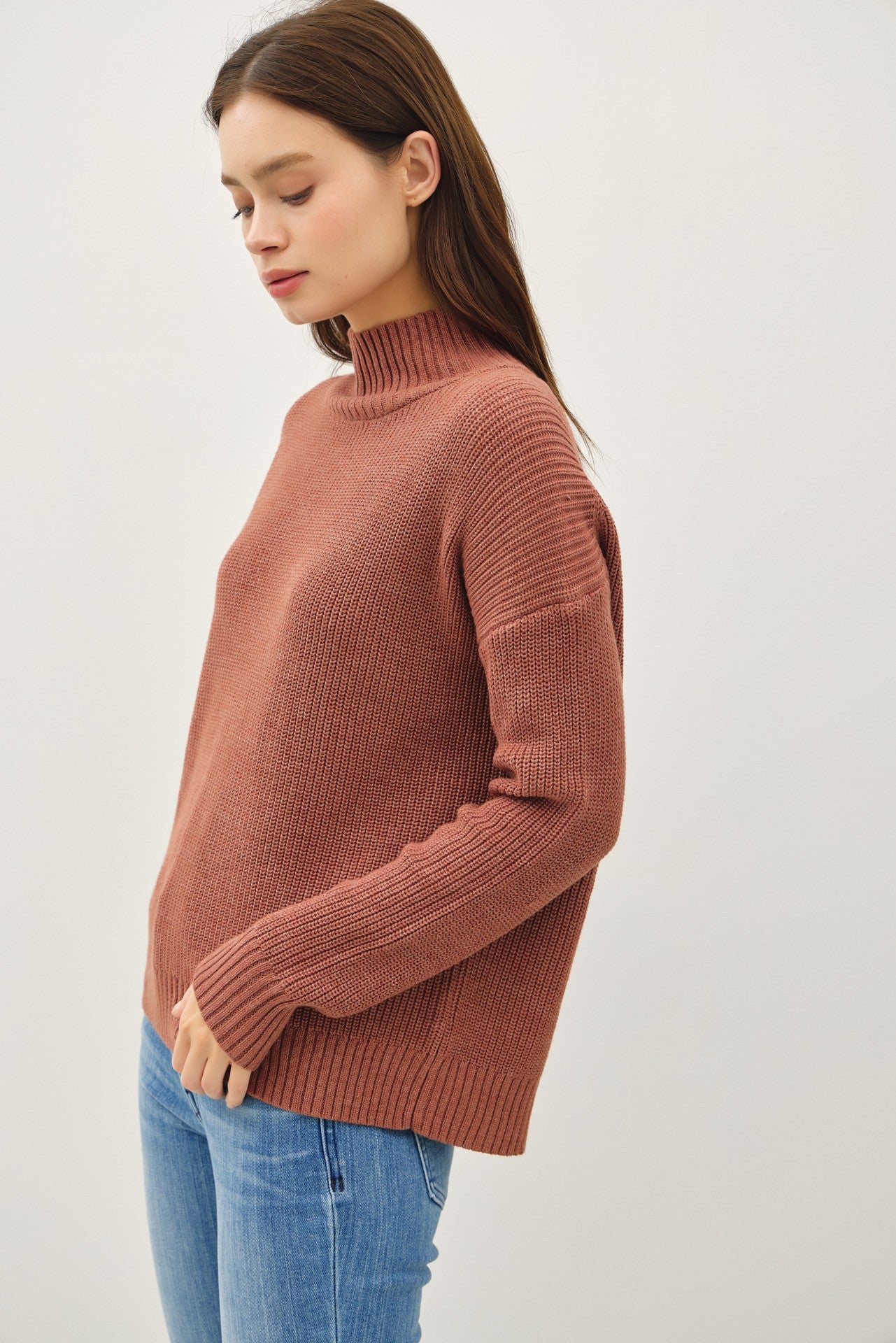 SHILOH TURTLENECK SWEATER