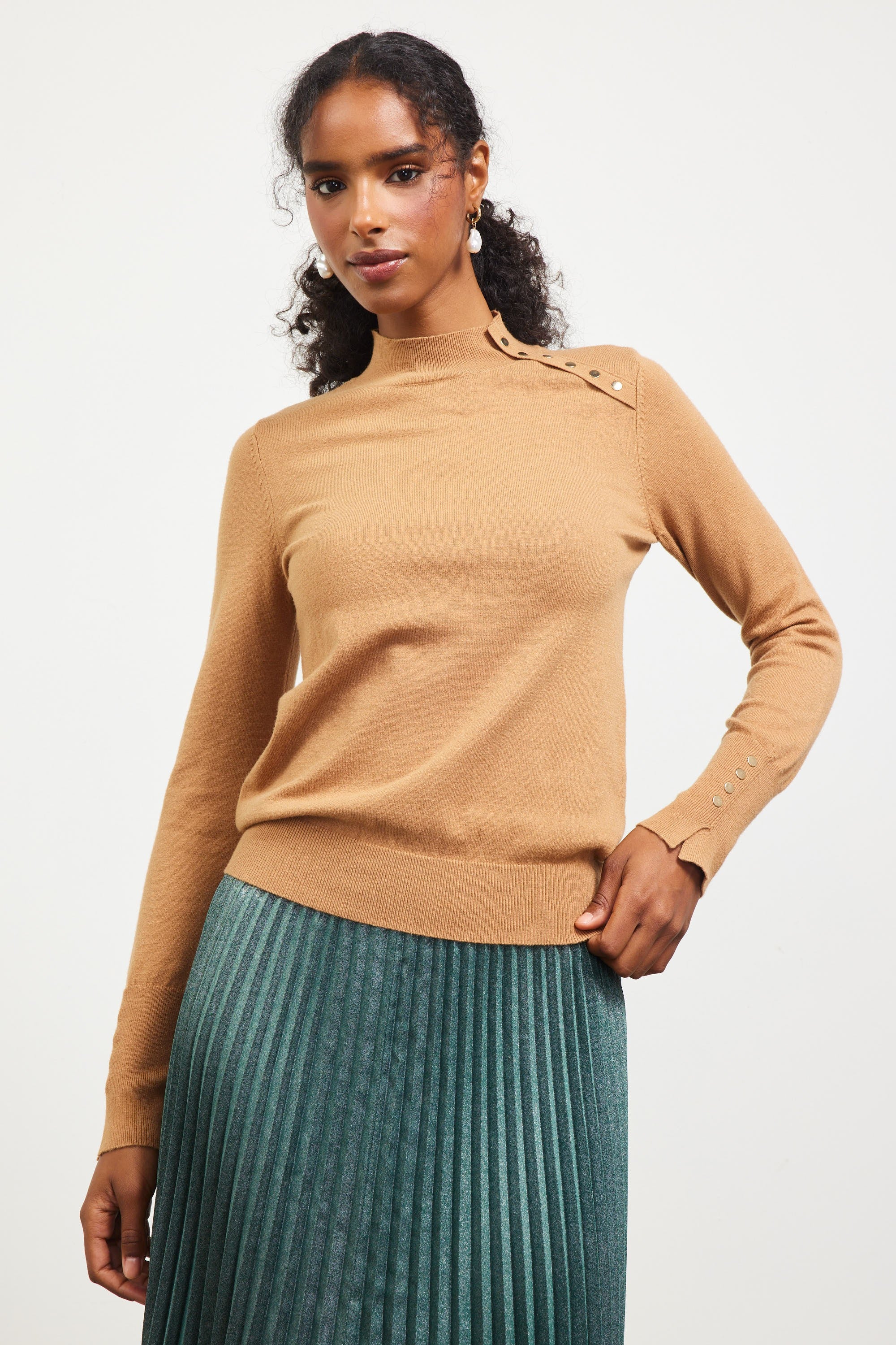 CLAIRE SWEATER