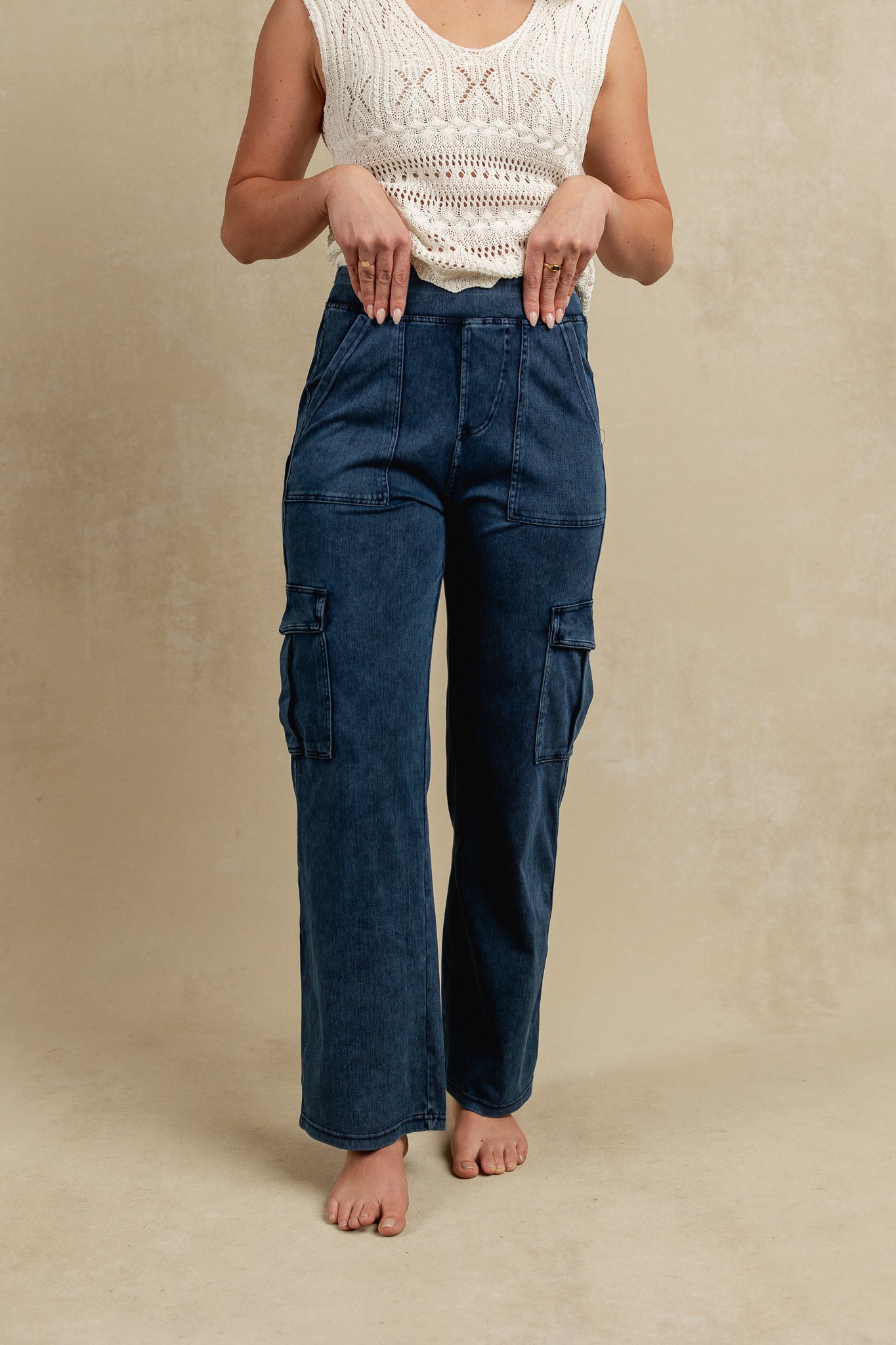 FLORRIE MID RISE CARGO JEANS