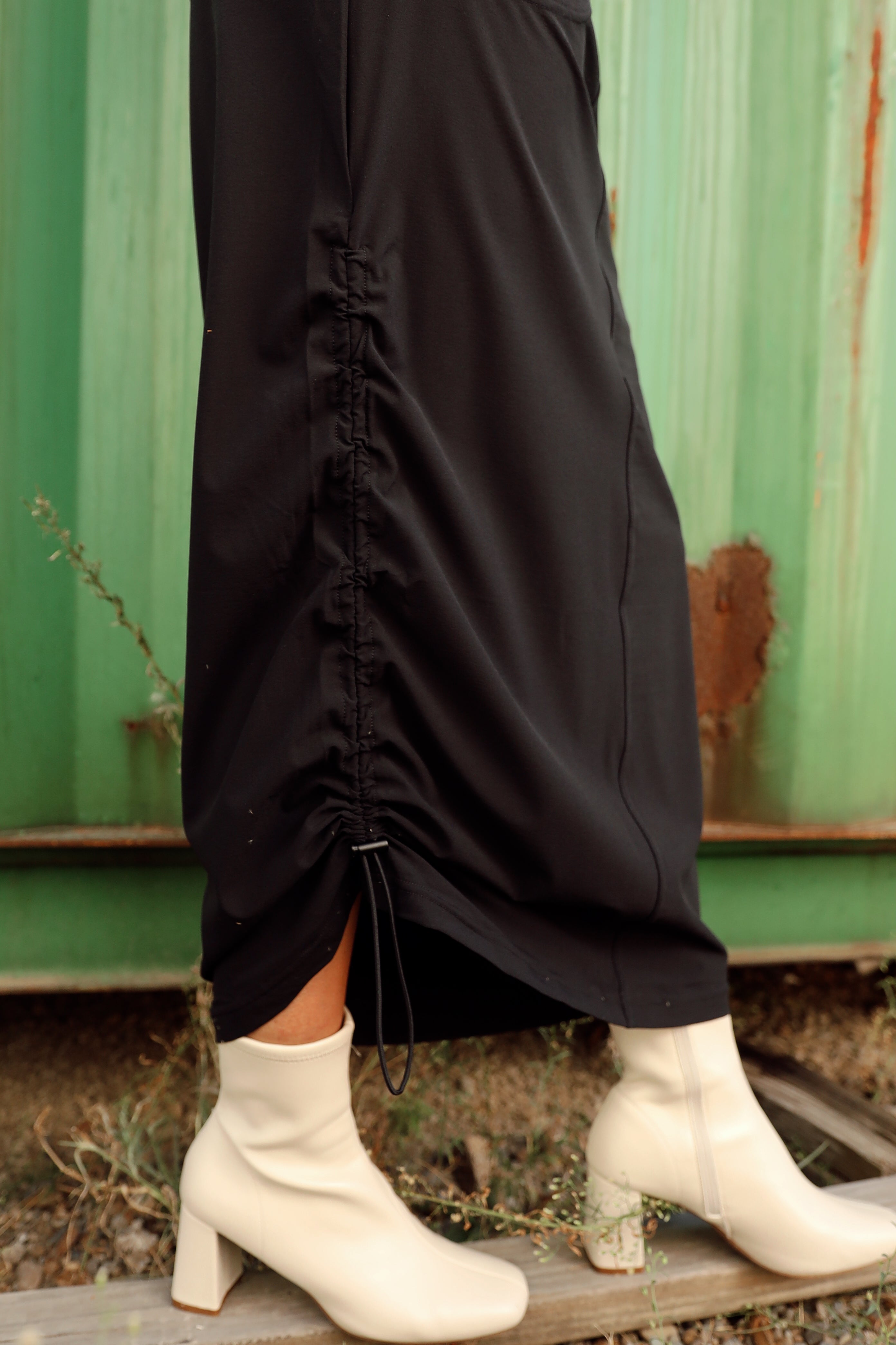 LOUIE CARGO SKIRT