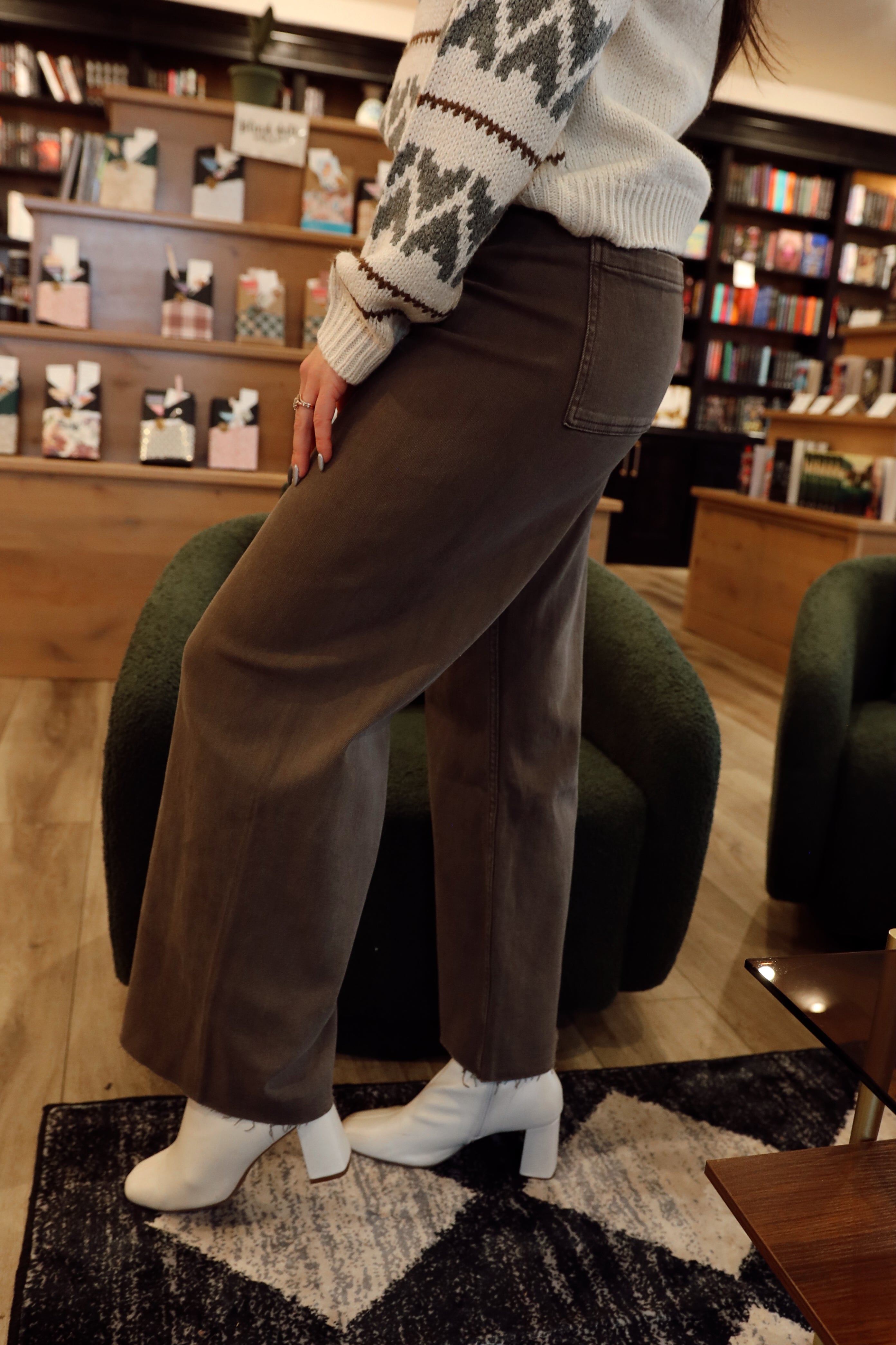 KIZZIE WIDE LEG PANTS