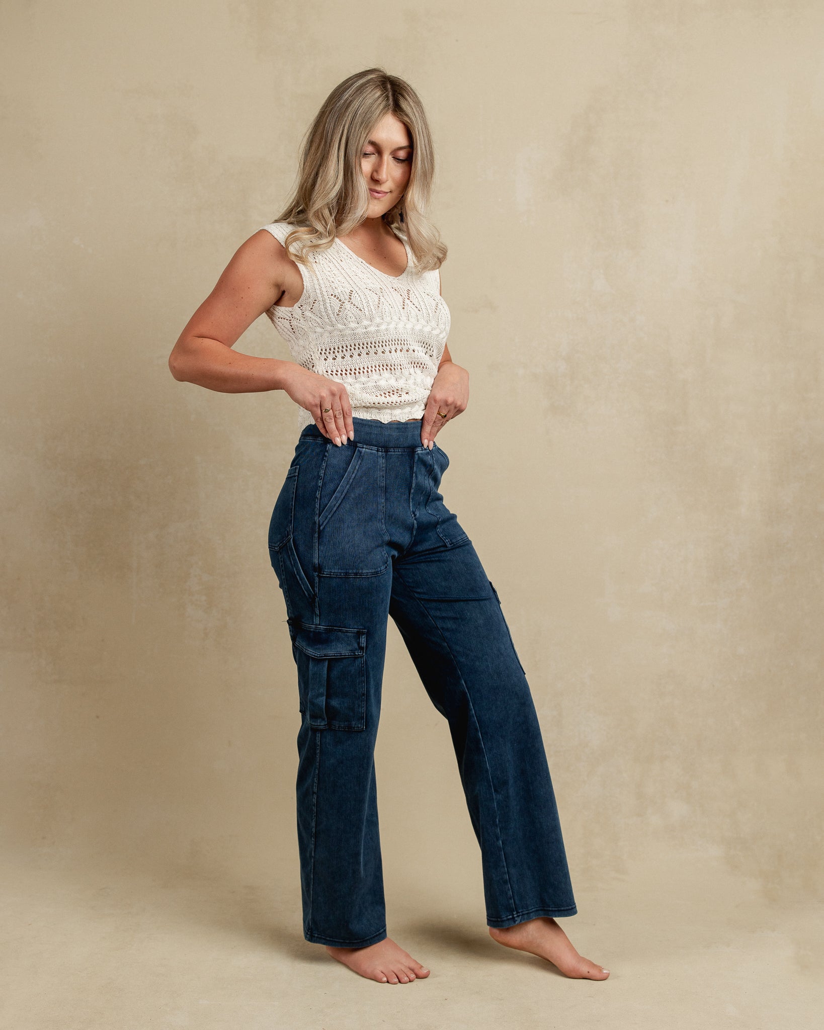 FLORRIE MID RISE CARGO JEANS